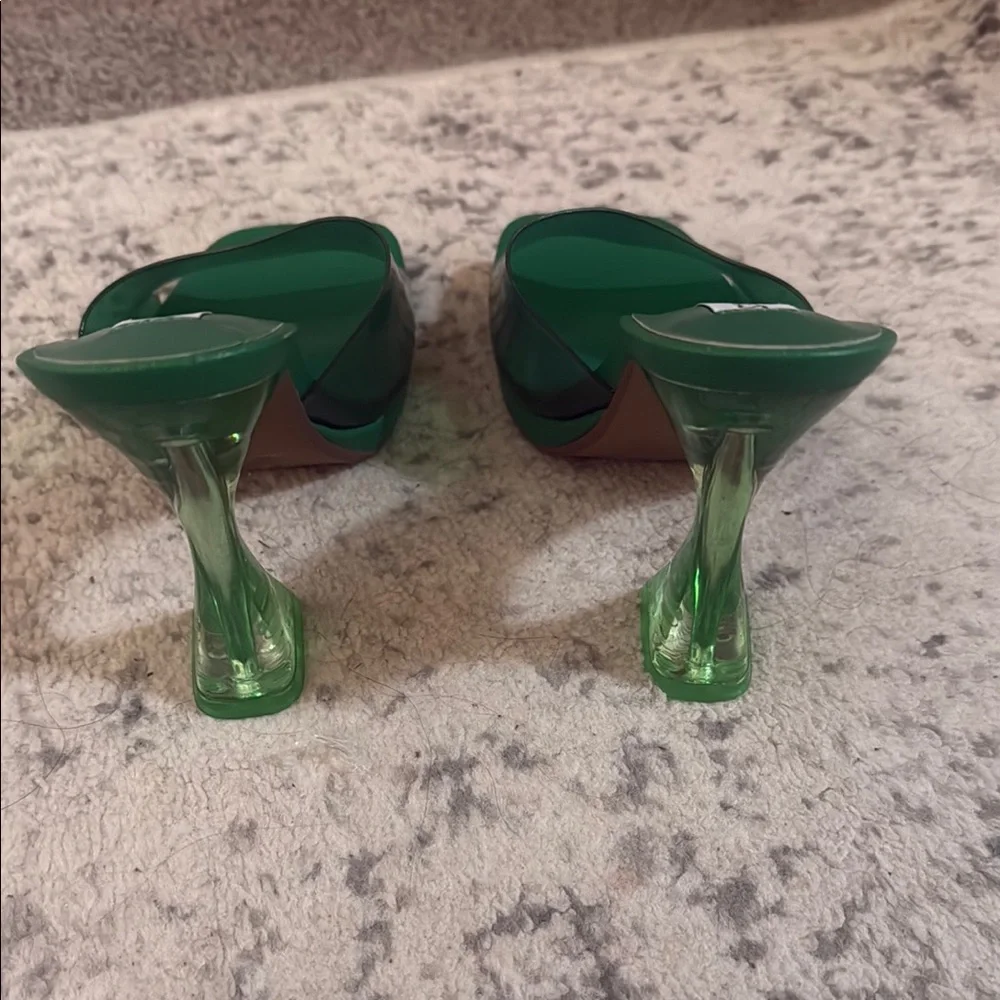 Steve Madden Emerald Green Heels - Picture 5 of 5